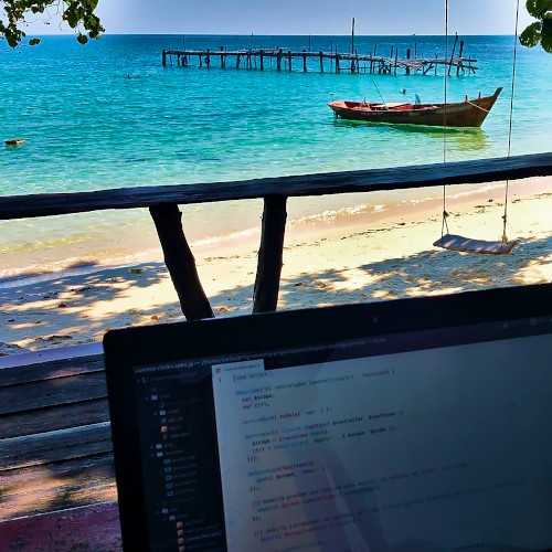 Digital nomad by JosepS